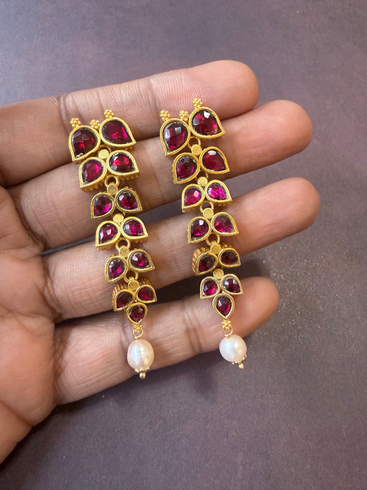 Raani Ruby Kundan Cascades