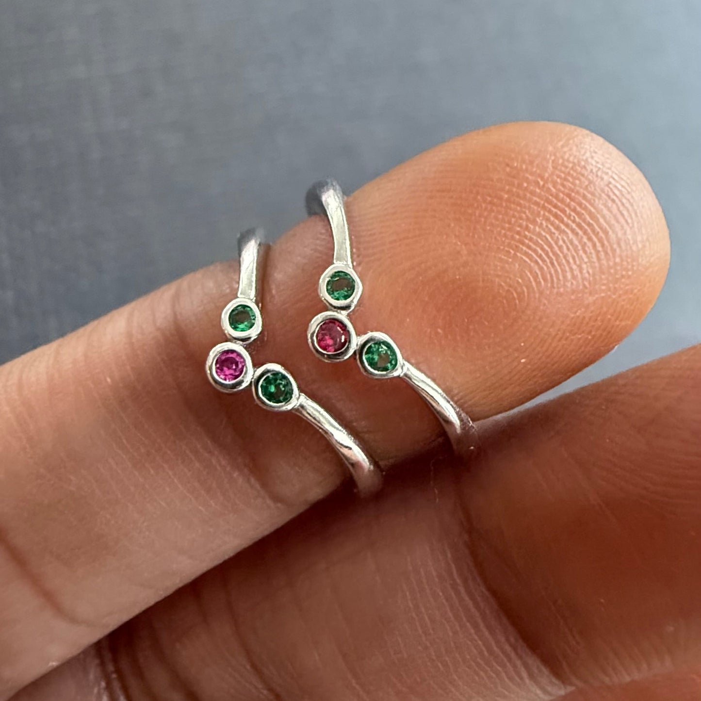 Minimal Stone Toe Rings