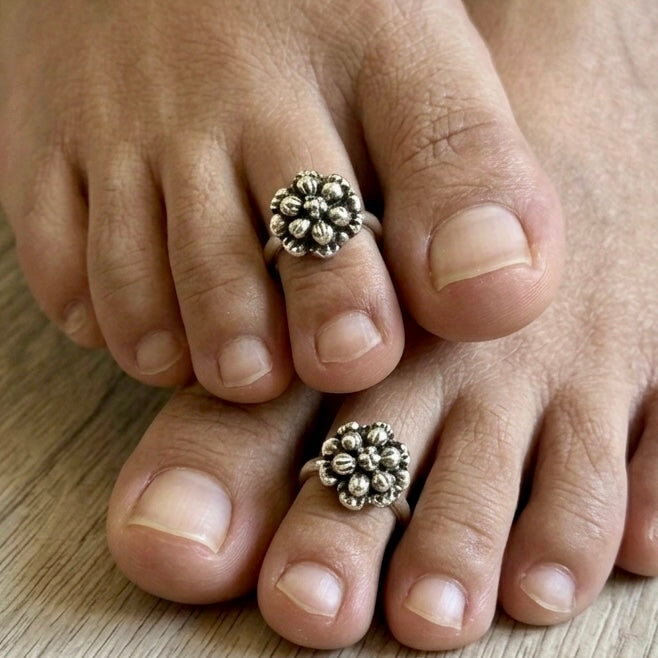 Floral Silver Toe Rings