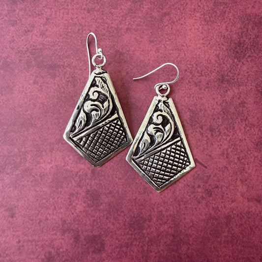 Bel Chitai Drop Earrings
