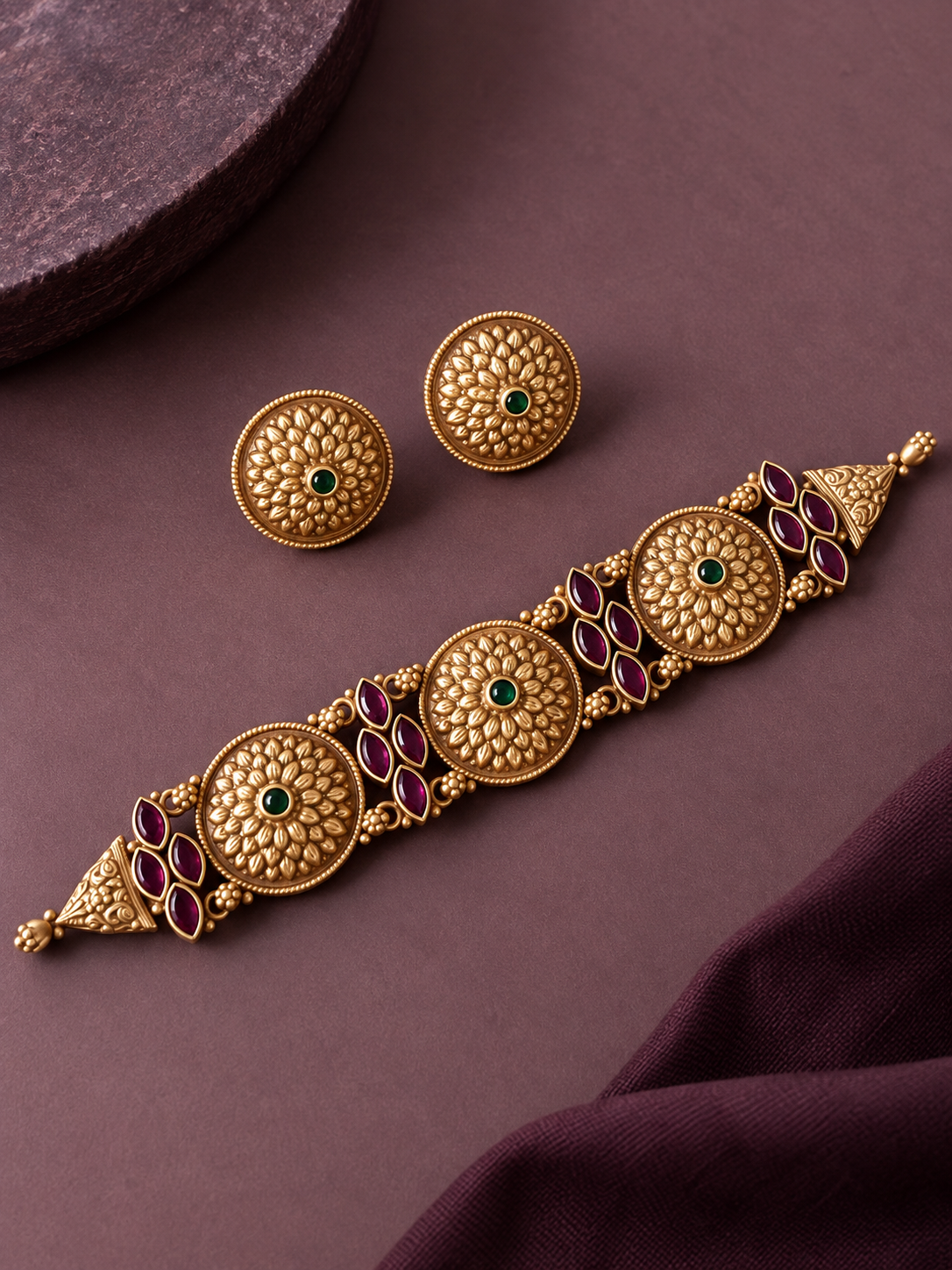 Gulnaar Medallion Choker Set