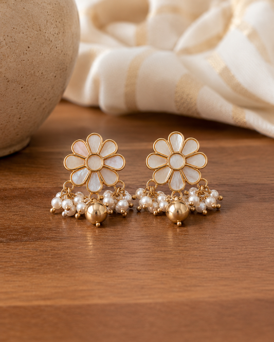 Bloom Pearl Earrings