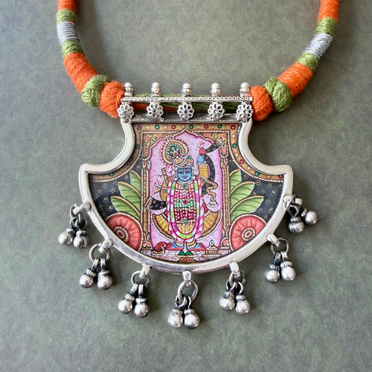 Leela – Shreenath Ji Pendant with Dori
