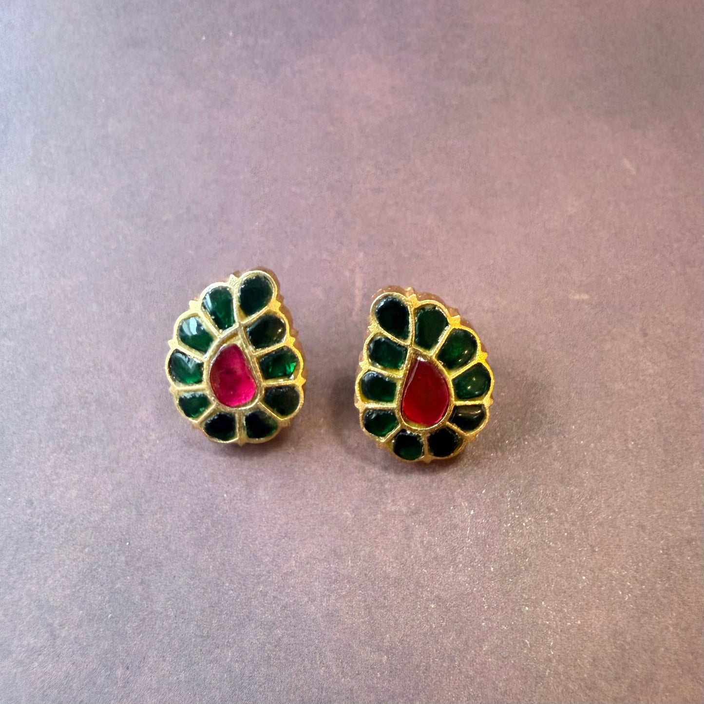 Raani Ambi Kundan Studs
