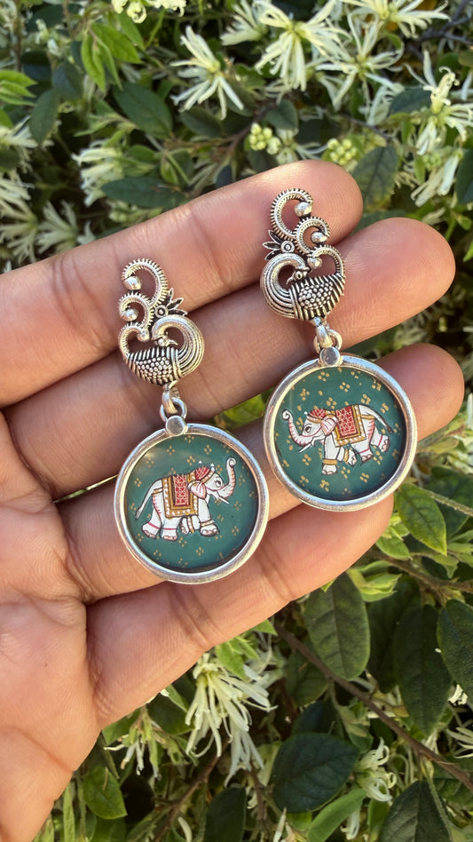 Leela Painted Earrings – Gaj (Green)