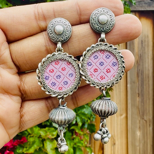 Leela Painted Earrings – Pink Circle