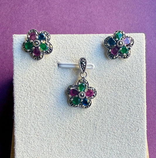 Mini Bloom Marcasite Pendant Set