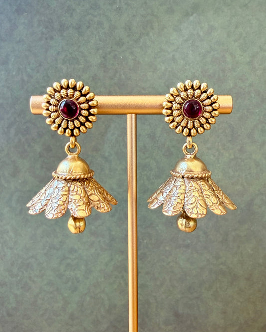 Kusum Jhumki