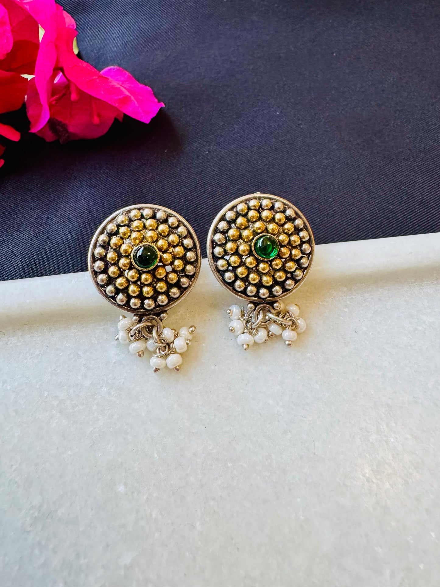 Sonaa Silver Studs