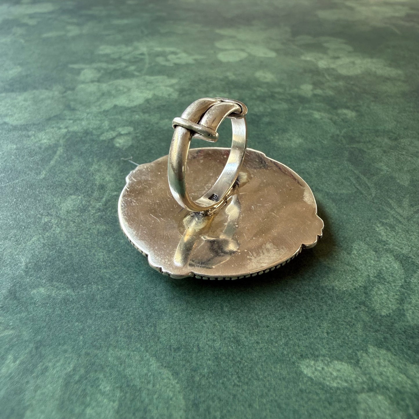 Leela-  Shrinaath Ji Ring (round)