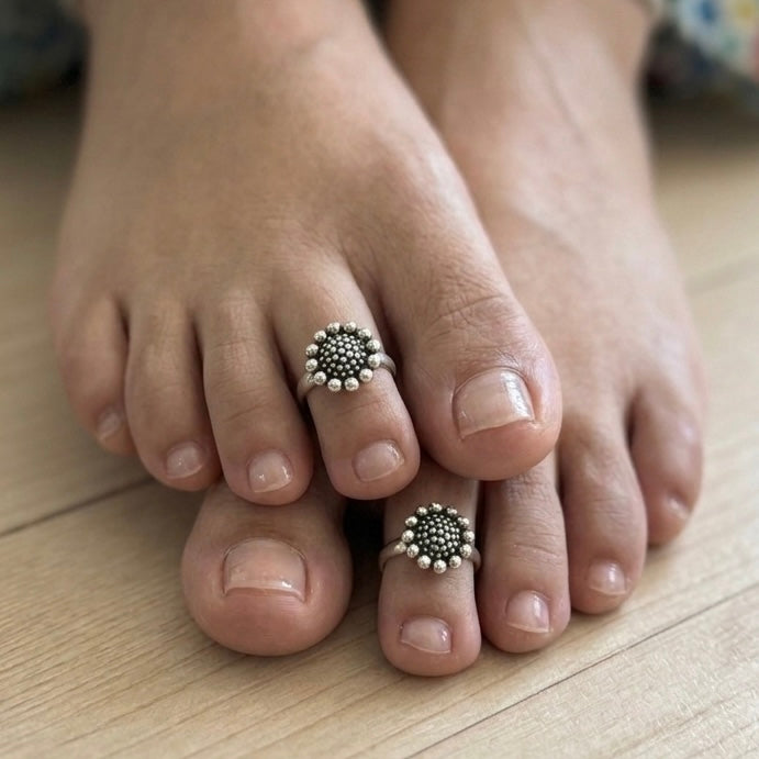 Floral Silver Toe Rings