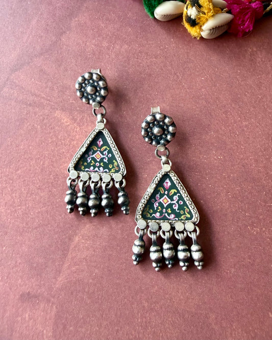 Leela Painted Earrings – Black