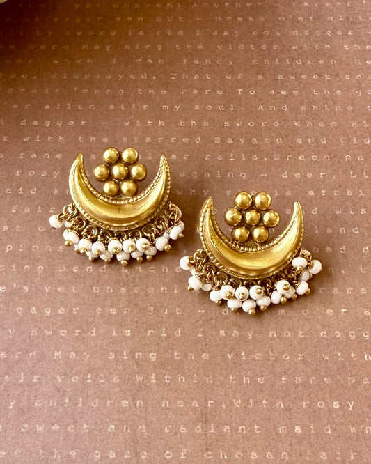 Crescent Tales Pearls