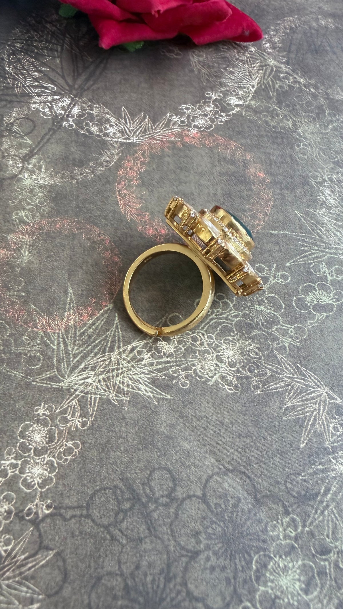 Roop Polki Ring