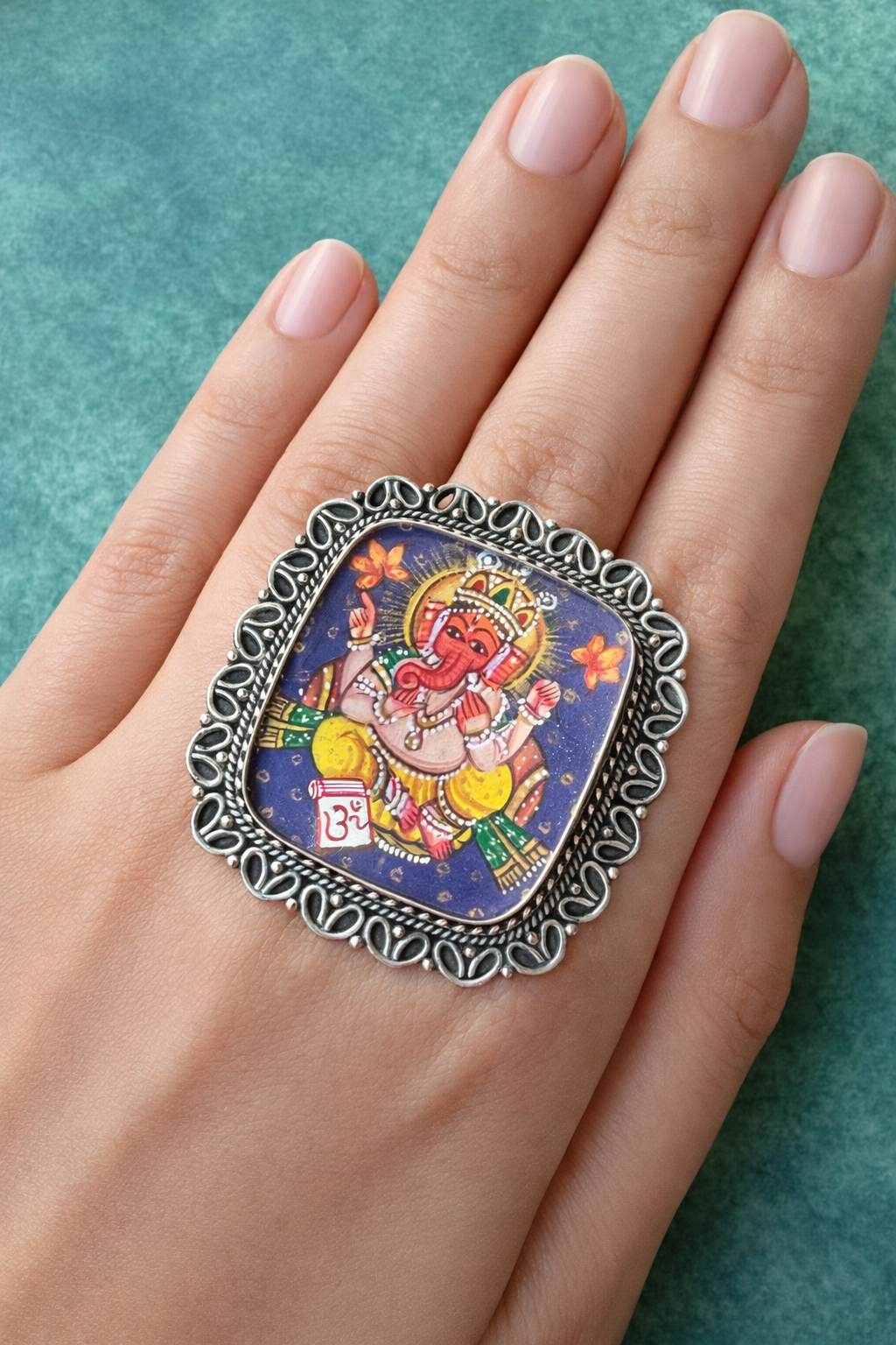 Leela- Ganesha Ring