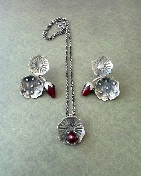 Vana Lotus Berry Set