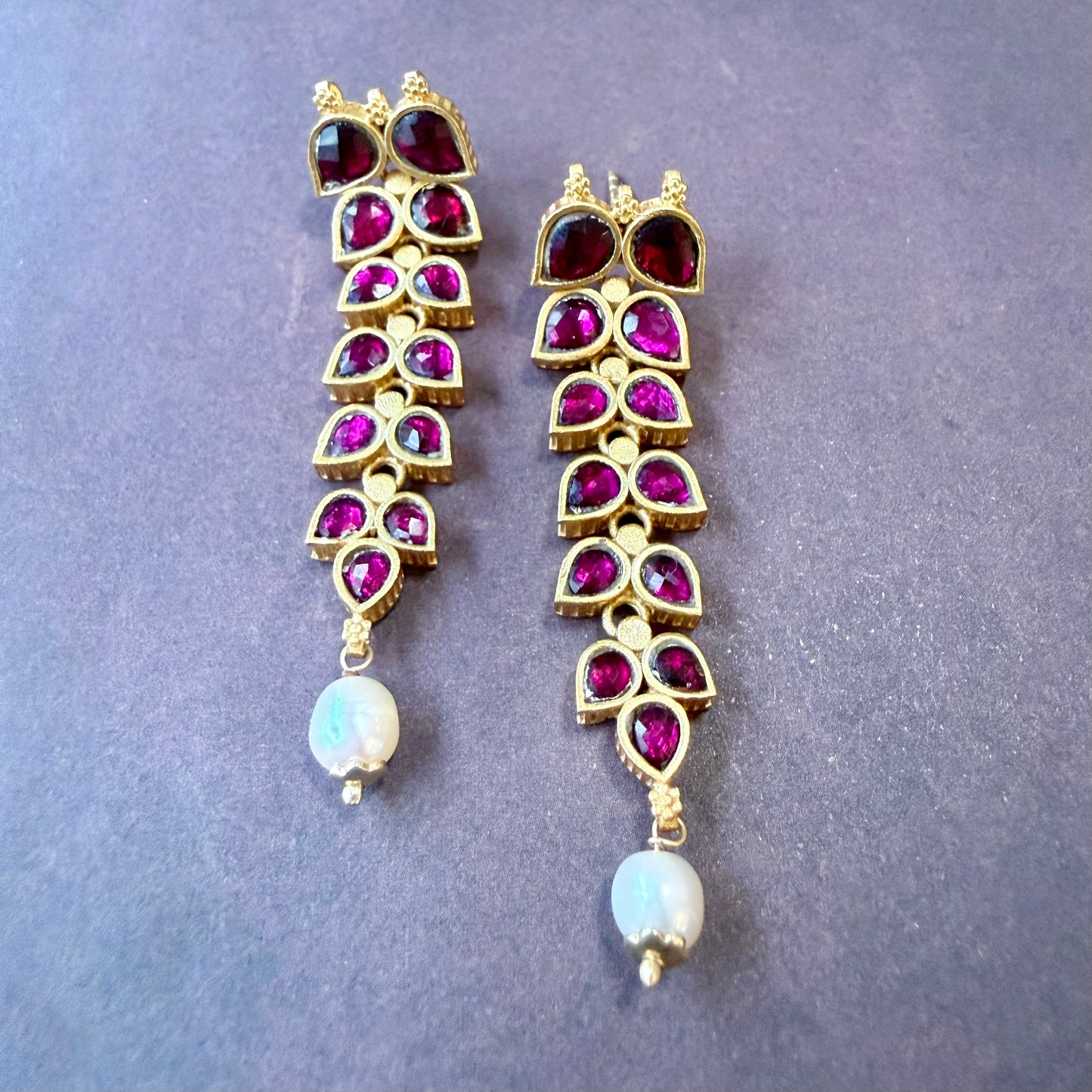 Raani Ruby Kundan Cascades