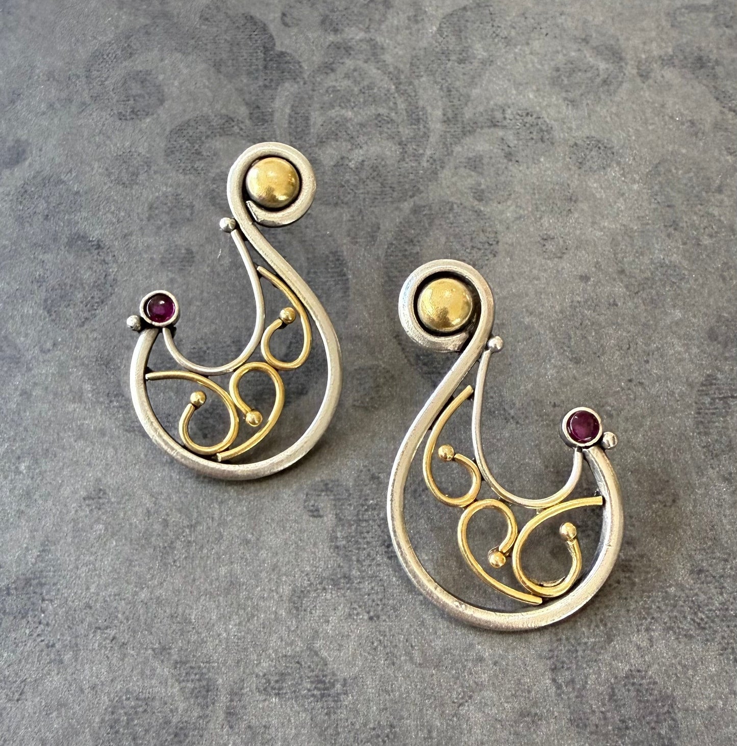 Sonna Silver - Dual-tone earrings