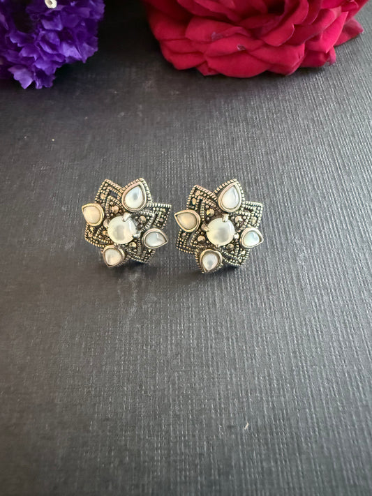 Mop-Marcasite Studs